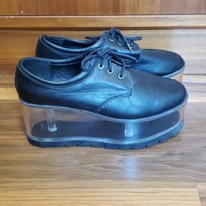 Y.R.U. QLOUD 2091 Platforms